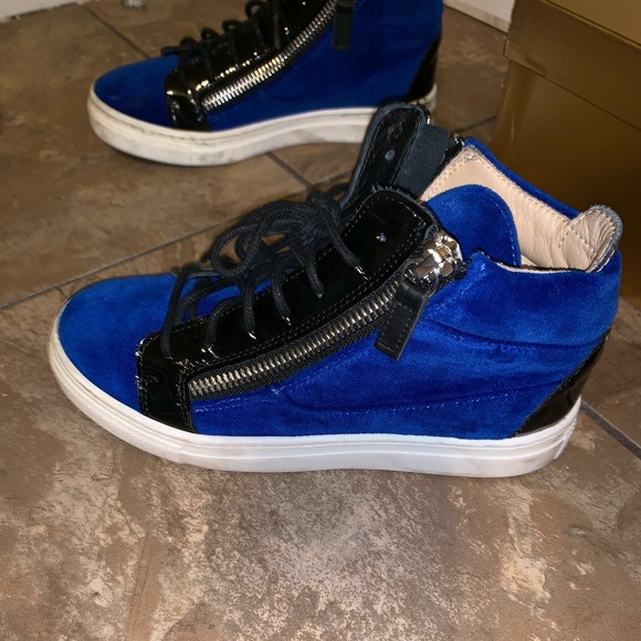Giuseppe Zanotti Kids ( black/blue Veronica Snea)